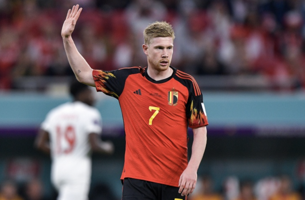 Yabo Sports-德布劳内在瑞士队比赛中夺冠，败北引发热议！赢得满堂喝彩-Yabo Sports