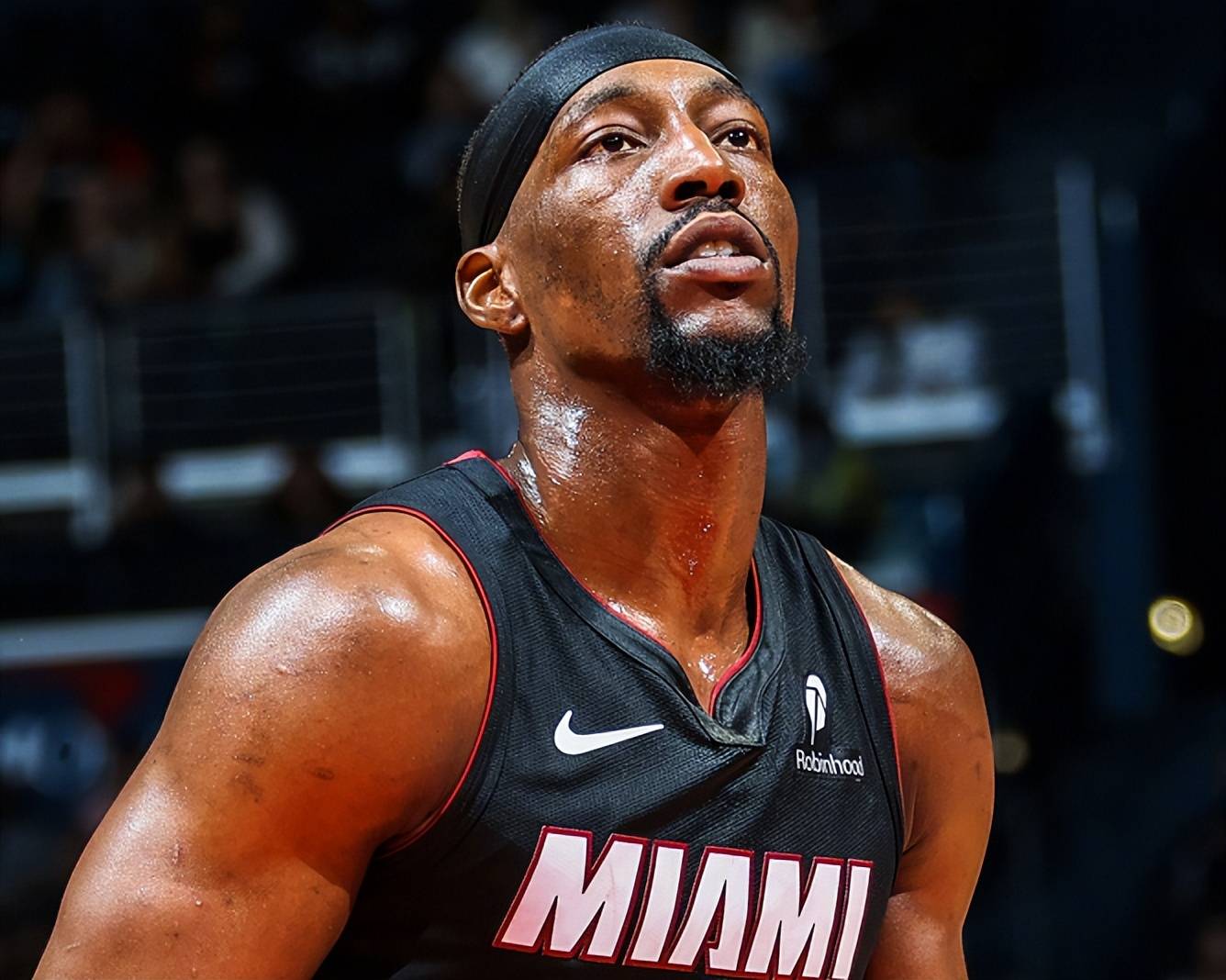 关于欧超杯今晚再迎强敌;迈阿密热火篮板制胜;主帅态度:媒体盛赞;赛季目标并未改变的信息 关于欧超杯今晚再迎强敌;迈阿密热火篮板制胜;主帅态度:媒体盛赞;赛季目标并未改变的信息